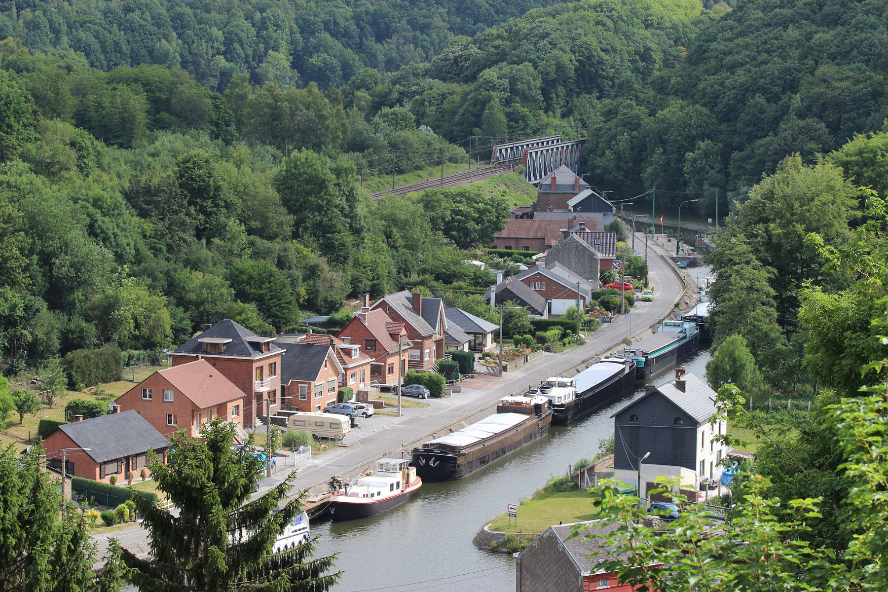Thuin
